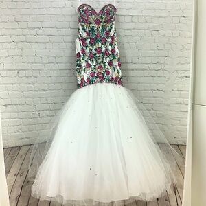 Mori‎ Lee Madeline Gardner size 0 Embroidered & Stoned Mermaid corset dress